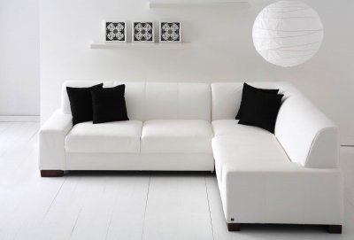 White Bonded Leather Modern Sectional Sofa w/Wood Legs