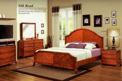 Warm Cherry Finish Transitional Bedroom w/Optional Casegoods