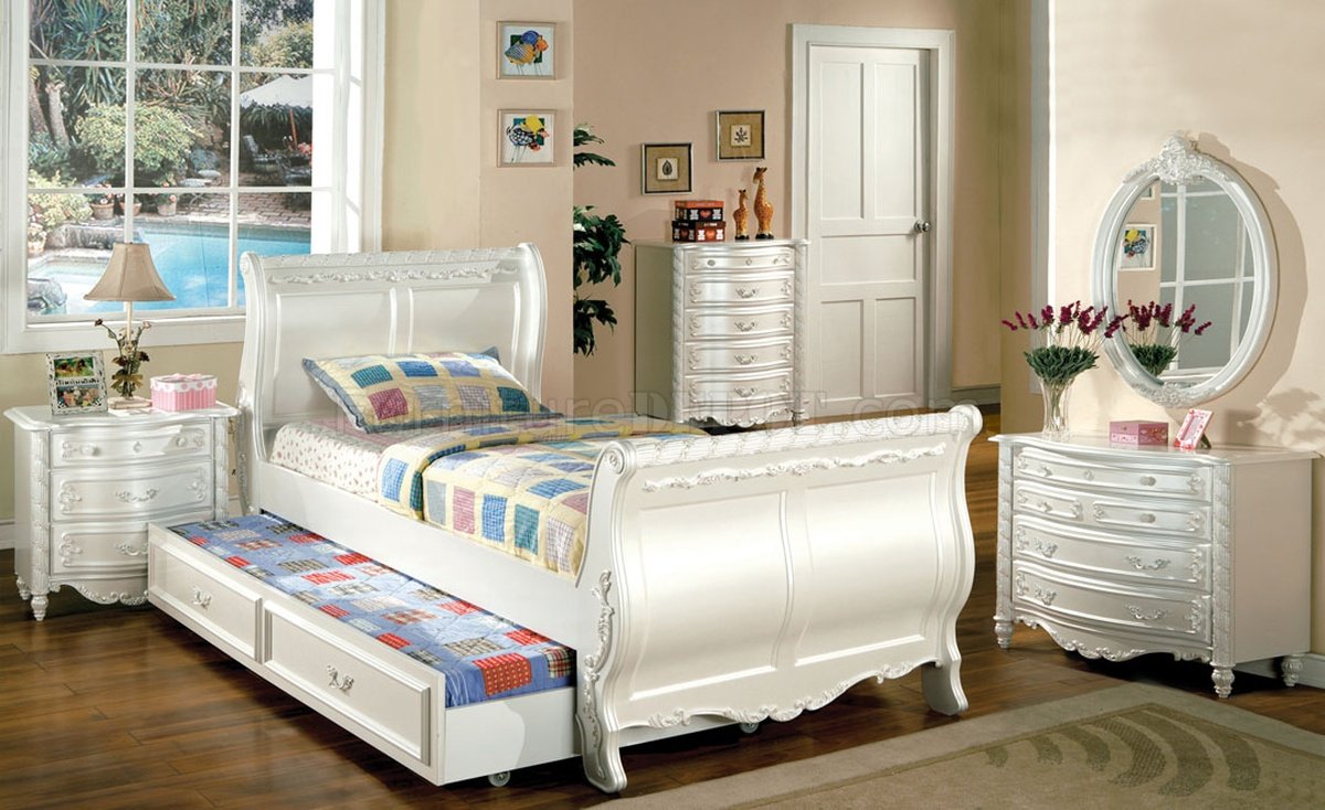 CM7226 Alexandra Kids Bedroom in Pearl White w/Options - Click Image to Close