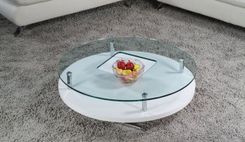 C258 RW Coffee Table in White by At Home USA [AHUCT-C258RW]