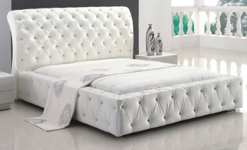 White Diva Tufted Bed by American Eagle [AEBS-Diva White]