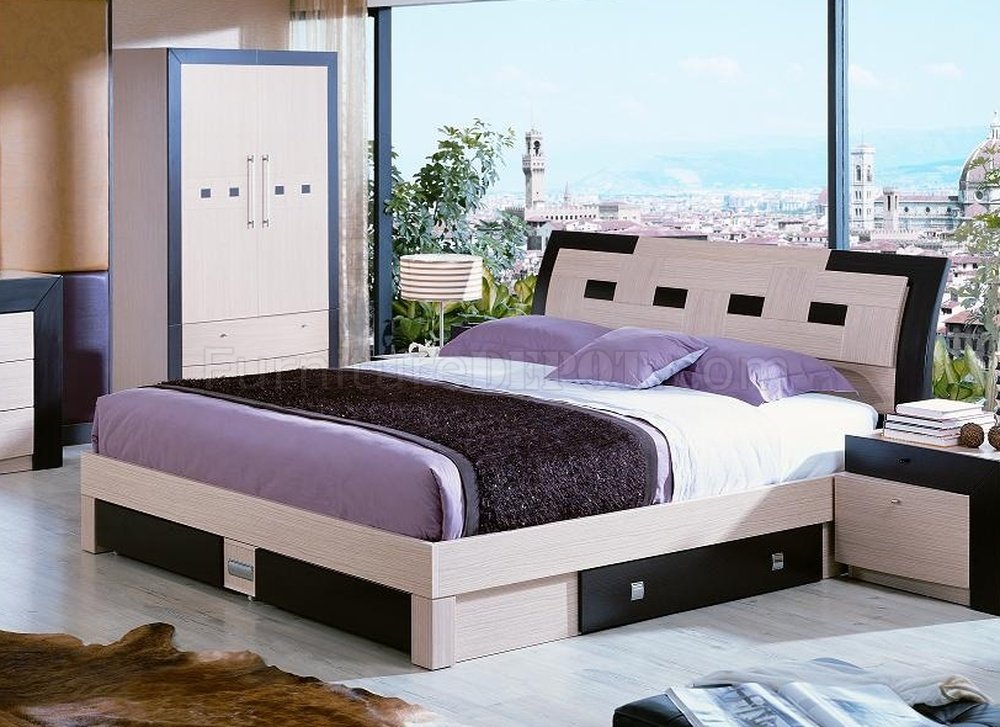 Two-Tone Beige & Wenge Matte Finish Modern Bed - Click Image to Close