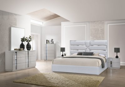 Da Vinci Bedroom Silver J&M w/Optional Palermo Gray Casegoods