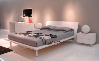 White Lacquer Finish Modern Bedroom W/Platform Bed [JMBS-Sofia White]