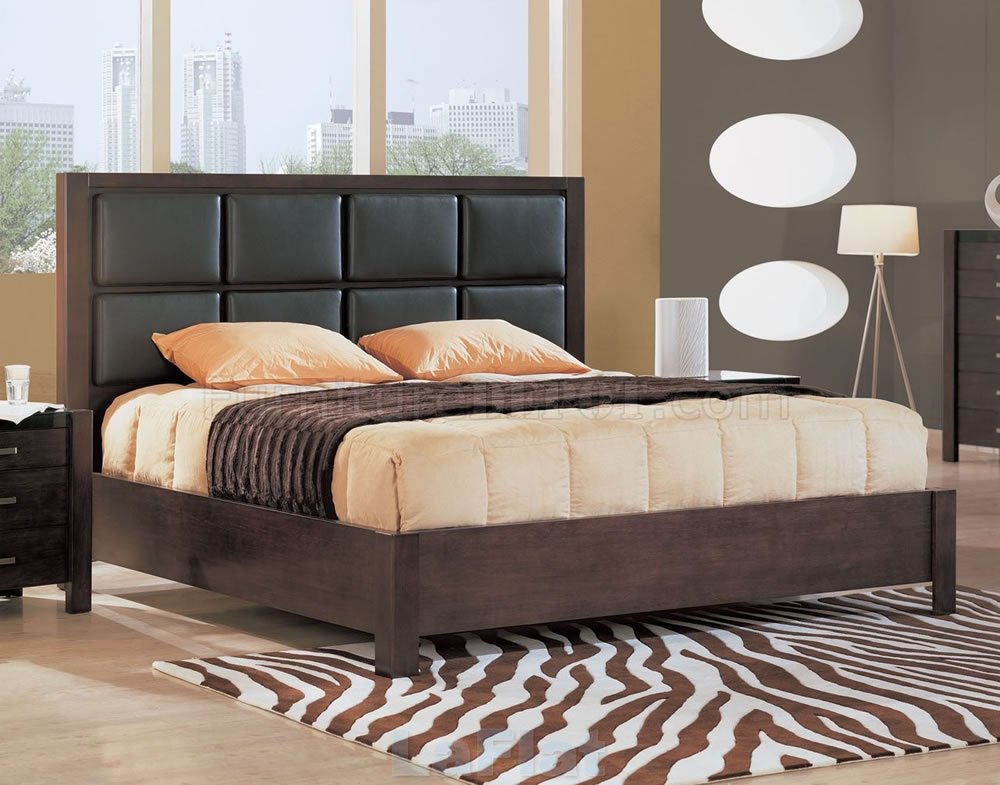 Bedroom With Leather Upholstered Headboard, Leather Upholstered Headboards