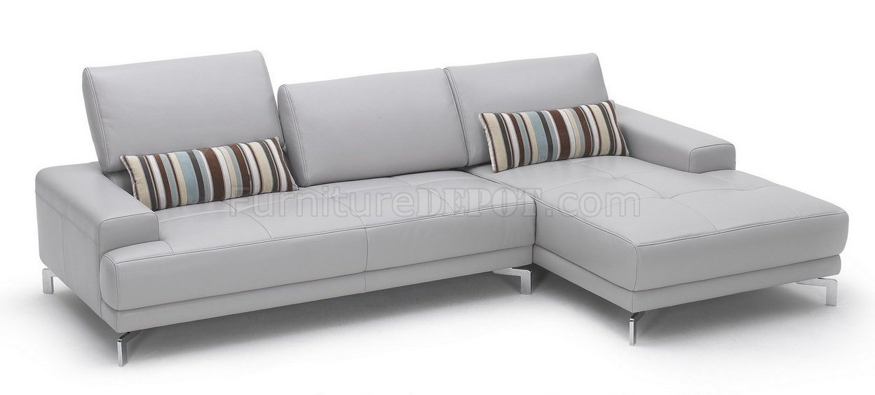 Urban Sectional Sofa by Beverly Hills Furniture in Full Leather - Click Image to Close