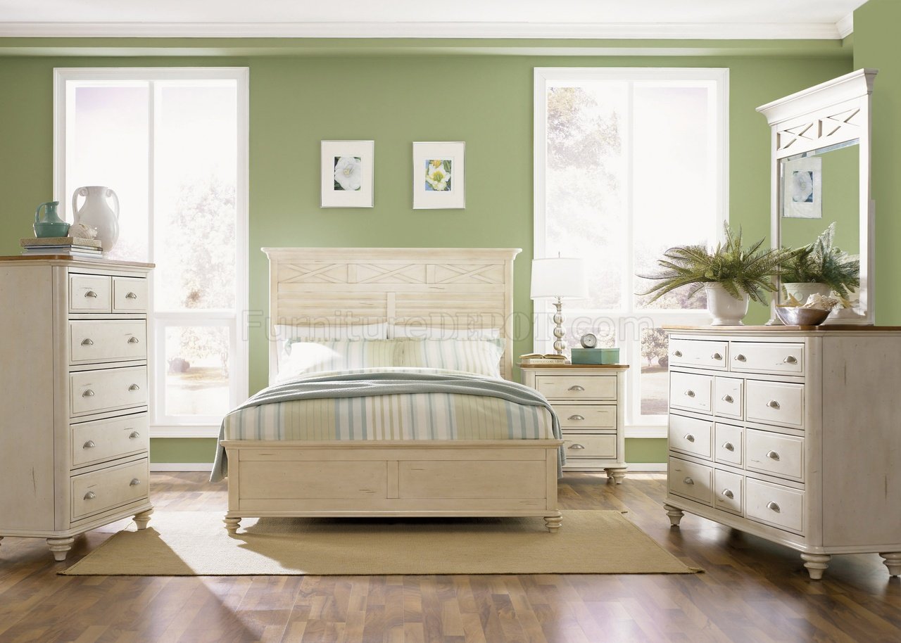 Ocean Isle Bedroom 303-BR 5Pc Set Bisque/Natural Pine by Liberty