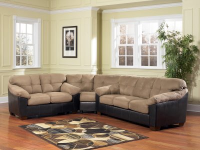 Cocoa Microfiber Modern Sectional w/Faux Leather Base