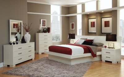 Jessica 202990 Bedroom Set in White w/Platform Bed by Coaster