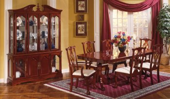 Cherry Finish Traditional Dining Room w/Pedestal Table [HLDS-D225]
