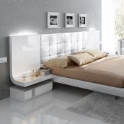 Granada Bedroom Set in White by ESF w/King Bed