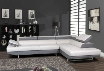 U8137 Sectional Sofa in Bonded Leather by Global [GFSS-U8137-SEC Grey]