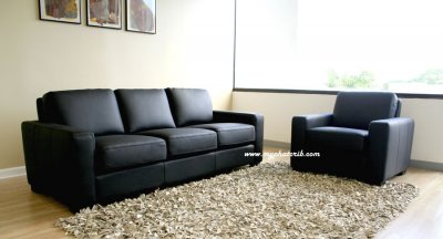 Modern Black Leather Living Room Set