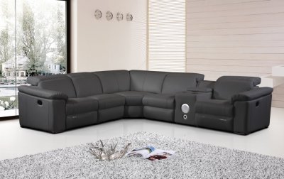 8199 Sectional Sofa in Black Bonded Leather by American Eagle